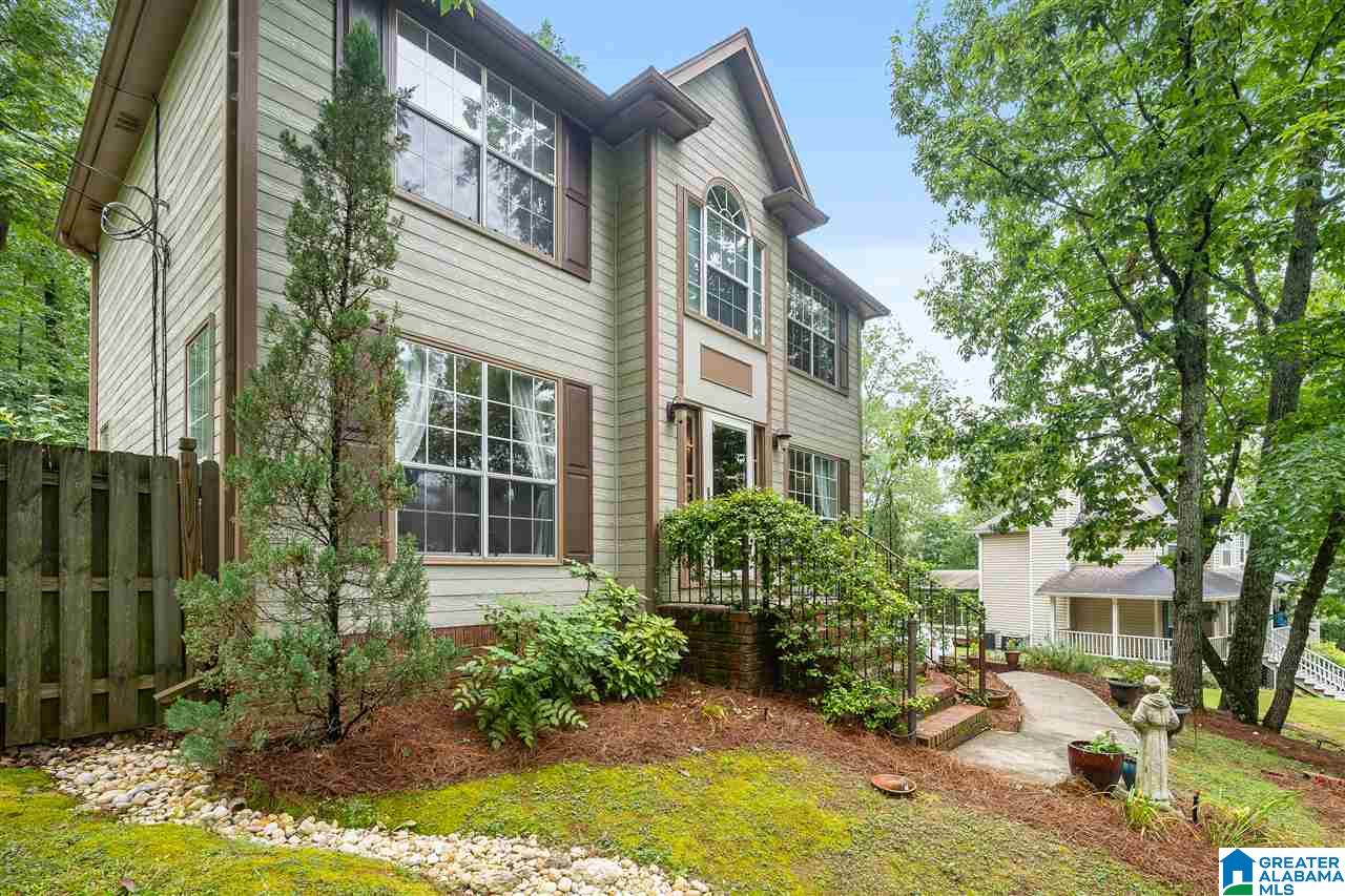 713 Colonial Drive Alabaster, AL 35007 - Photo 3 of 42