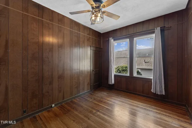 $240,000 | 1023 Arlington Avenue, Bristol, VA 24201