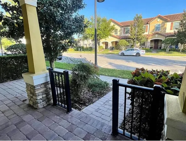 $2,600 | 10132 Eagle Creek Center Boulevard, Orlando, FL 32832