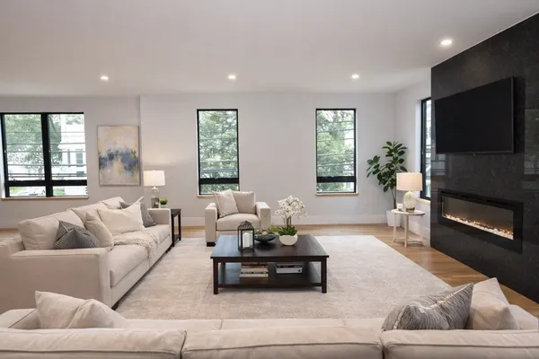 $1,349,000 | 316 School Street, Unit 1, Waltham, MA 02451