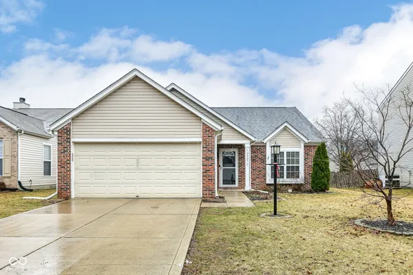 $325,000 | 12277 Carriage Stone Drive, Fishers, IN 46037