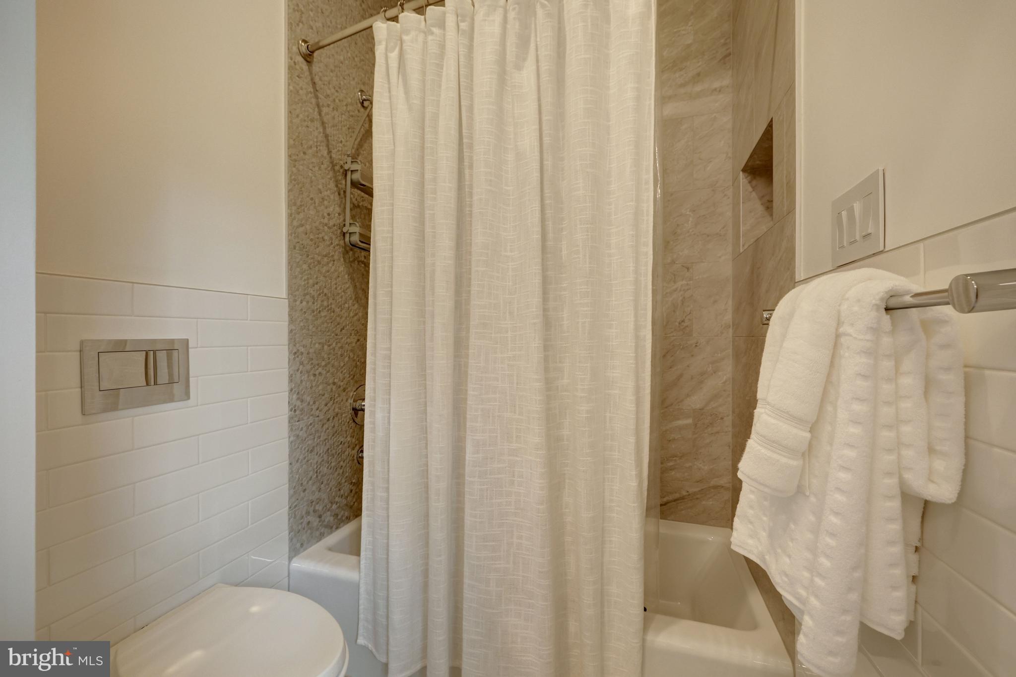 7815 Old Falls Road McLean, VA 22102 - Photo 78 of 129