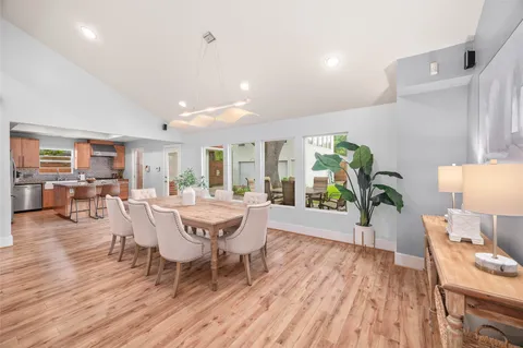 $1,290,000 | 4606 Staunton Street, Houston, TX 77027