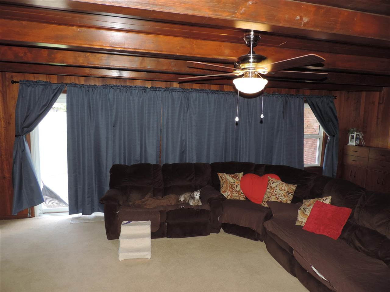 150 Tatum Street Ridgely, TN 38080 - Photo 5 of 17 a living room with furniture and a chandelier