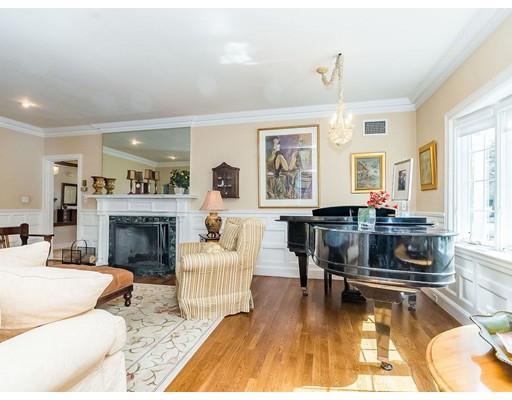 234 Arnold Road Newton, MA 02459 - Photo 5 of 19
