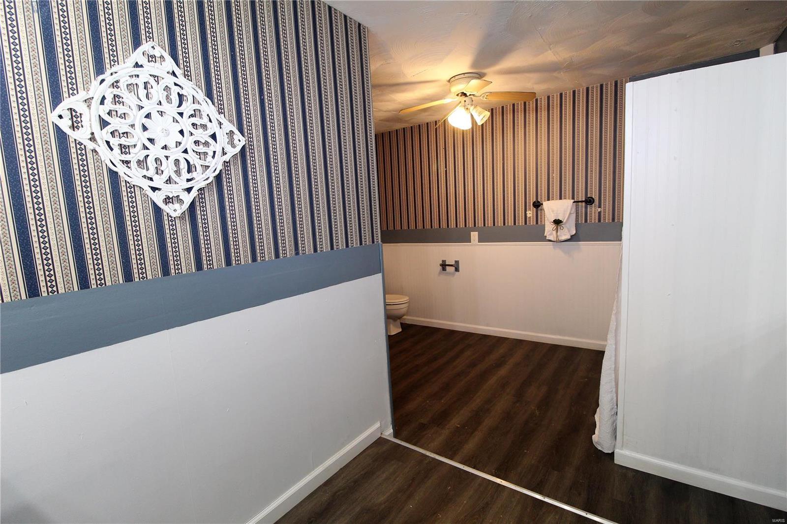 413 North Center Street Collinsville, IL 62234 - Photo 20 of 31