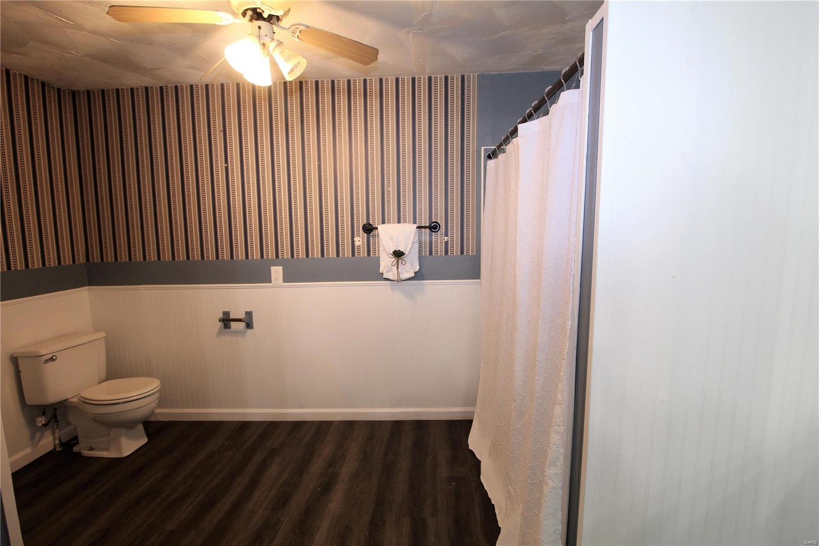 413 North Center Street Collinsville, IL 62234 - Photo 22 of 31