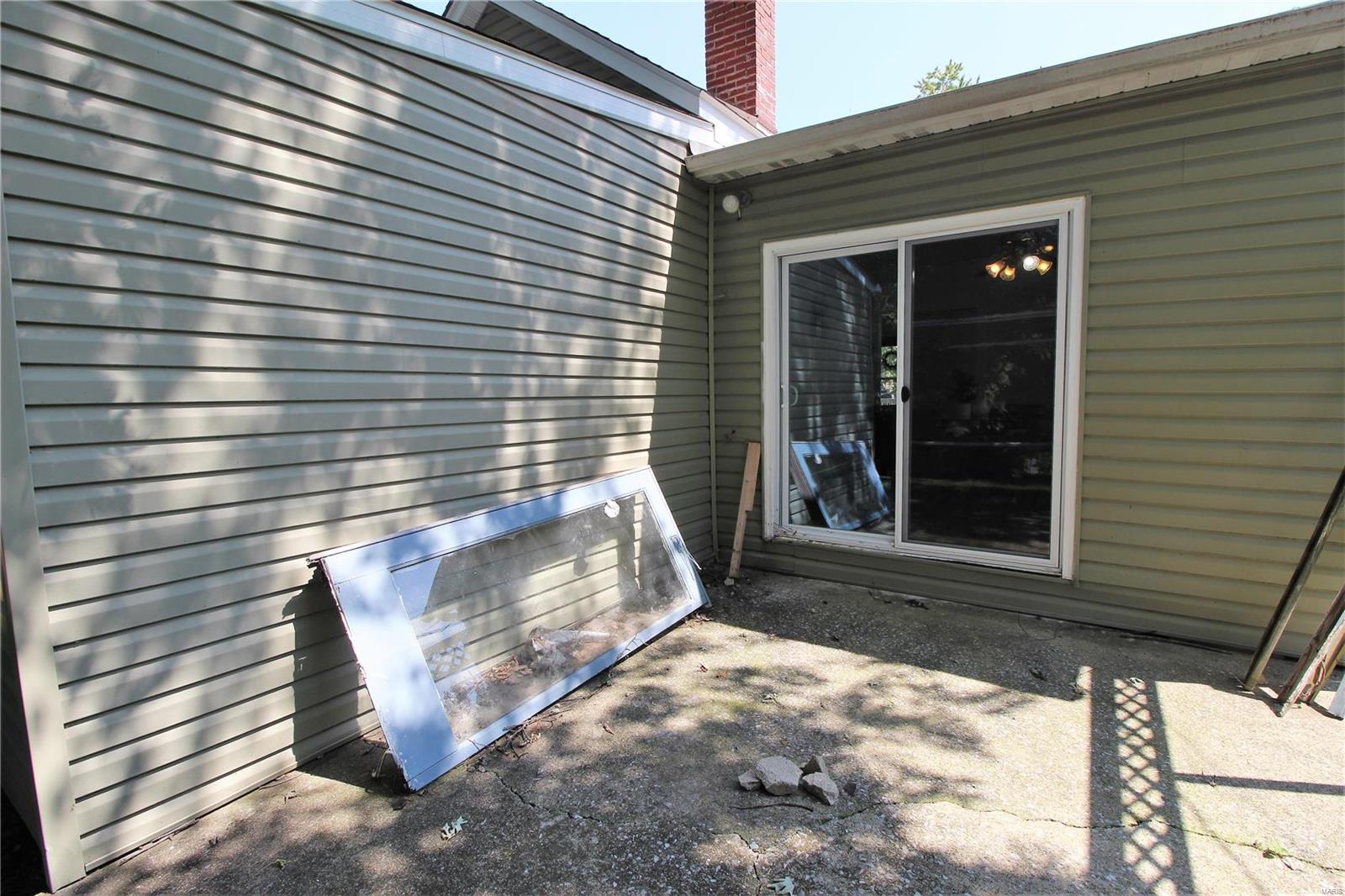 413 North Center Street Collinsville, IL 62234 - Photo 29 of 31