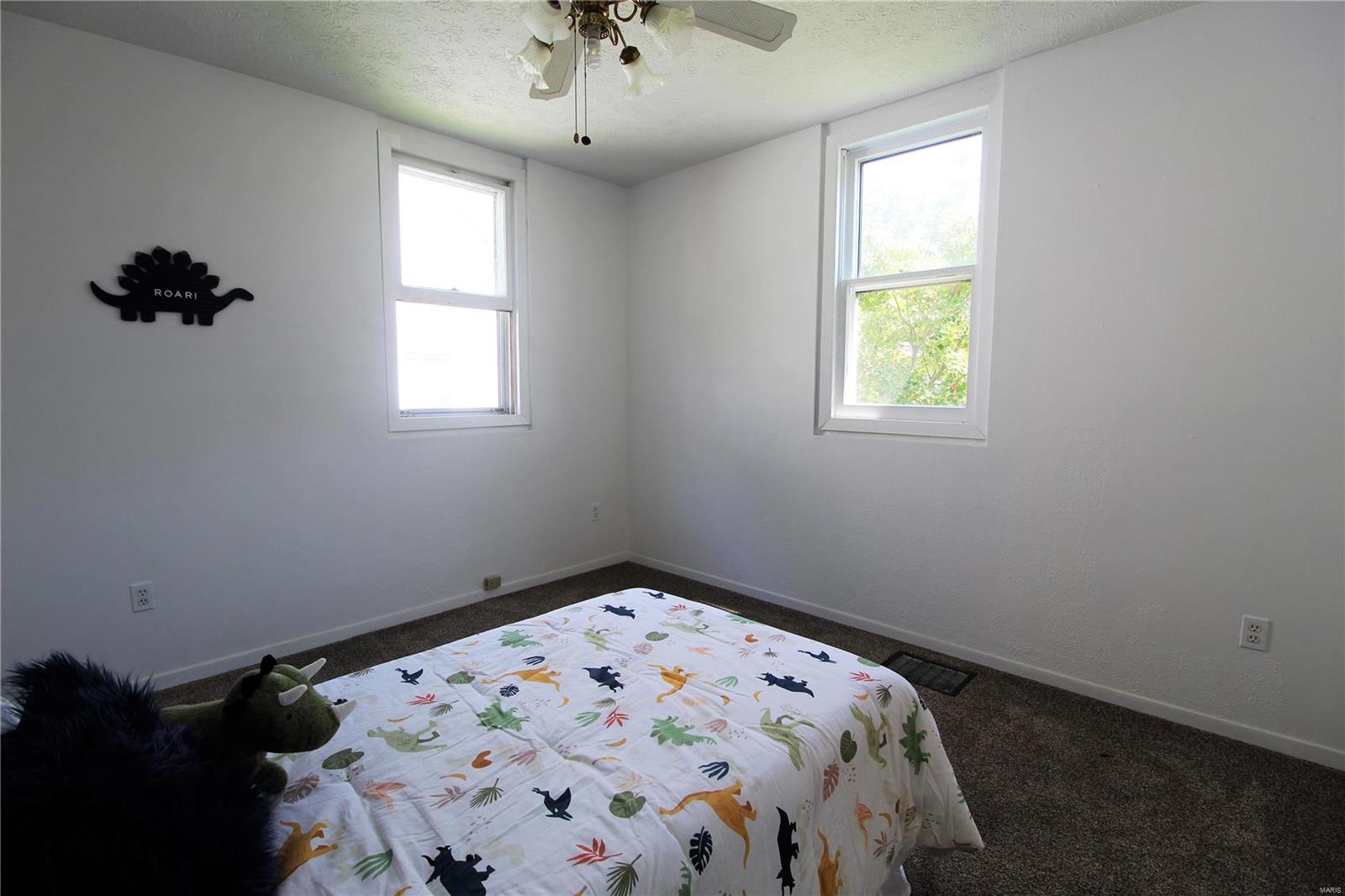 413 North Center Street Collinsville, IL 62234 - Photo 7 of 31