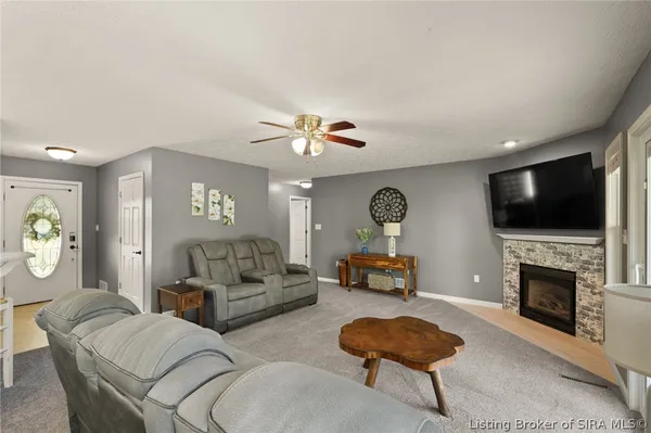 $459,000 | 4 Orchard Road, Loogootee, IN 47553