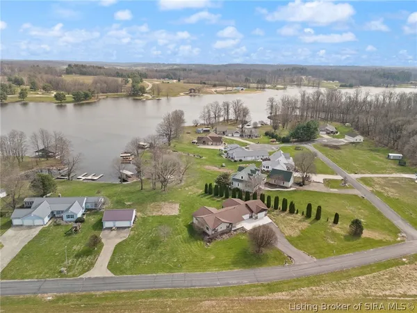 $459,000 | 4 Orchard Road, Loogootee, IN 47553