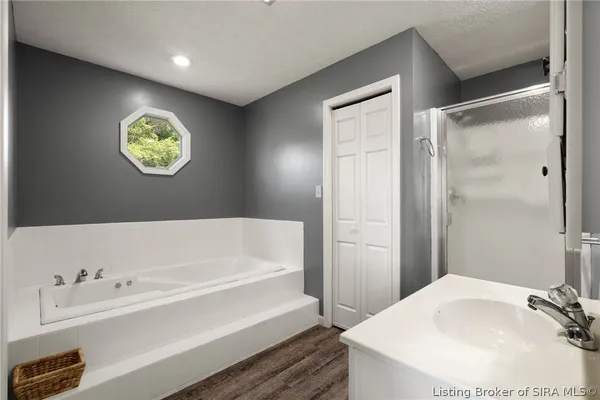 $459,000 | 4 Orchard Road, Loogootee, IN 47553