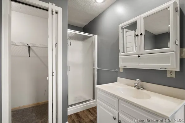 $459,000 | 4 Orchard Road, Loogootee, IN 47553