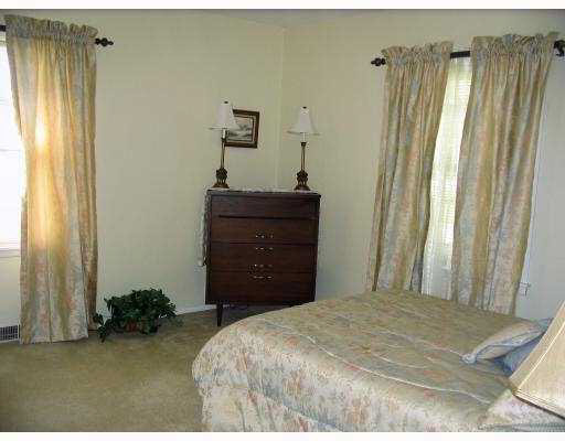 24677 Grant Road South Bend, IN 46619 - Photo 6 of 8 Gallery Image 6