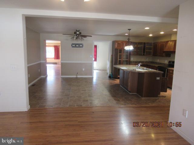 80 Johnson Road Pasadena, MD 21122 - Photo 5 of 28 Gallery Image 5