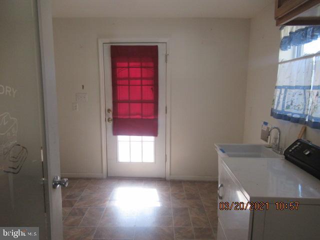 80 Johnson Road Pasadena, MD 21122 - Photo 10 of 28 Gallery Image 10