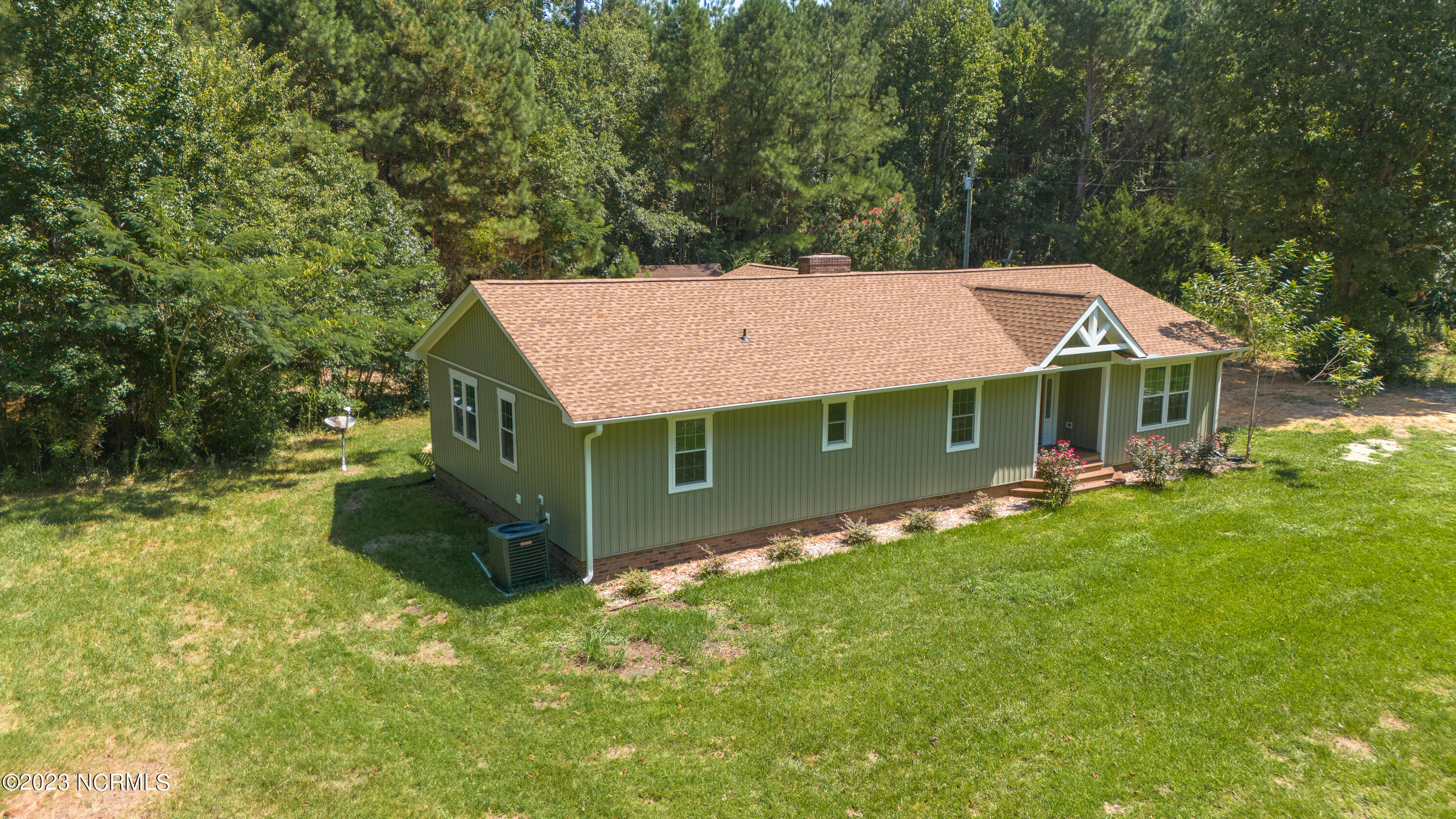 4437 Joe Mobley Road Williamston, NC 27892 - Photo 4 of 53 Joe Mobley Rd