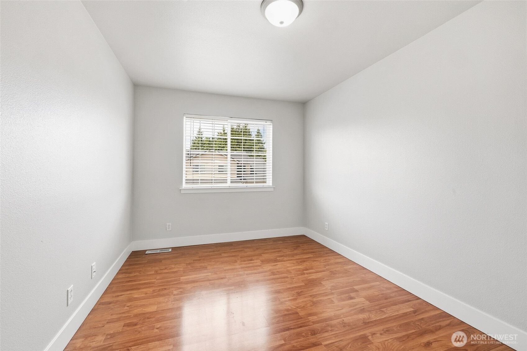 2402 119th Street Southwest, Unit C1 Everett, WA 98204 - Photo 28 of 39