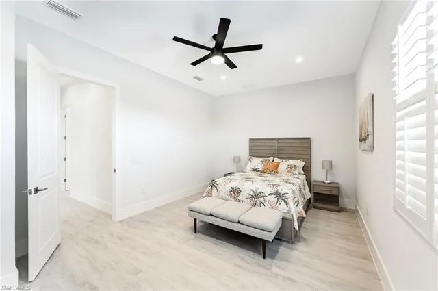 $25,000 | 596 111th Avenue North, Naples, FL 34108