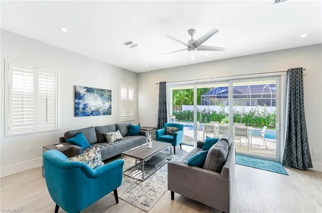 $25,000 | 596 111th Avenue North, Naples, FL 34108