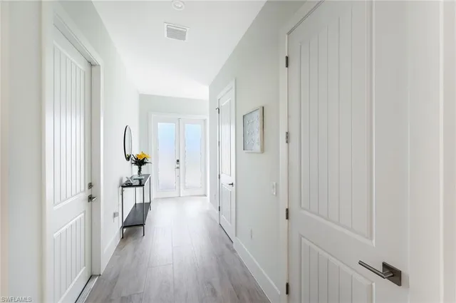 $25,000 | 596 111th Avenue North, Naples, FL 34108