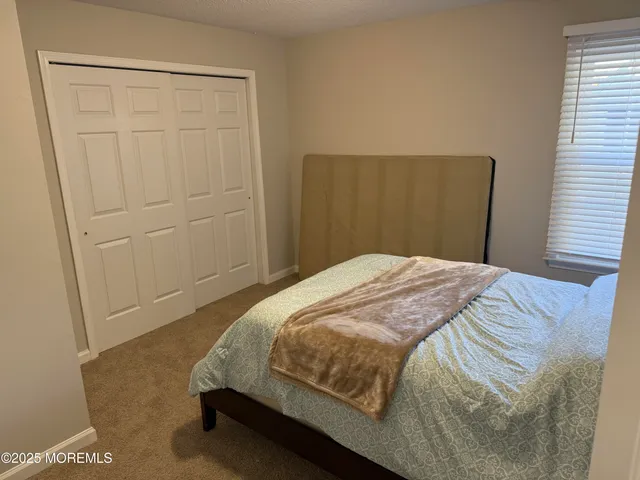 $4,000 | 90 Atlantis Avenue, Manahawkin, NJ 08050