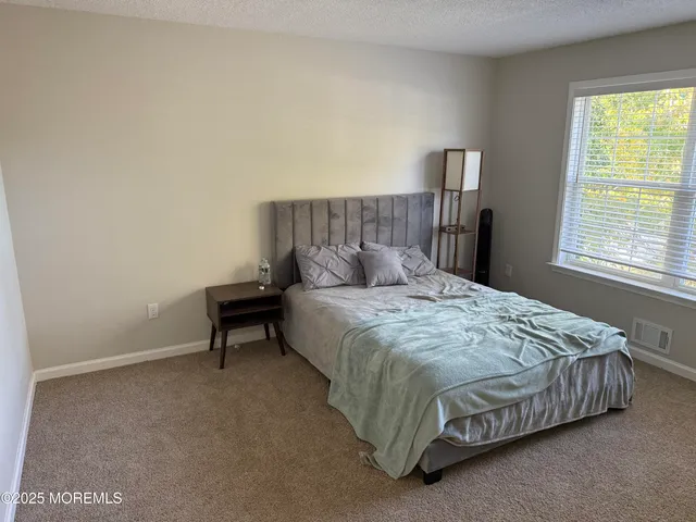 $4,000 | 90 Atlantis Avenue, Manahawkin, NJ 08050