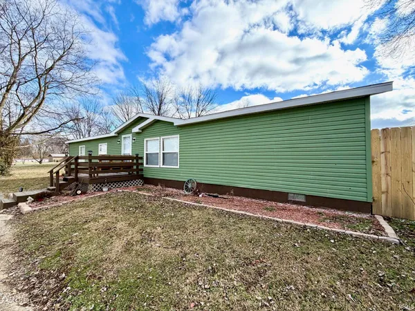 $155,000 | 308 West Brook Street, Mitchell, IN 47446