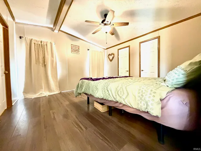 $169,900 | 308 West Brook Street, Mitchell, IN 47446