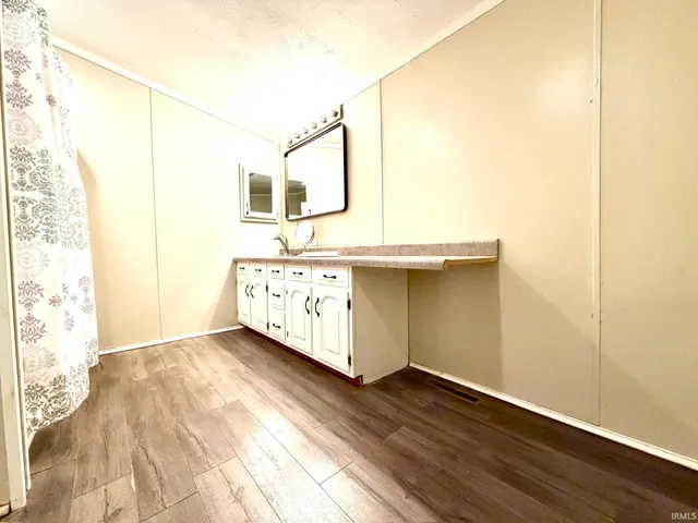 $169,900 | 308 West Brook Street, Mitchell, IN 47446