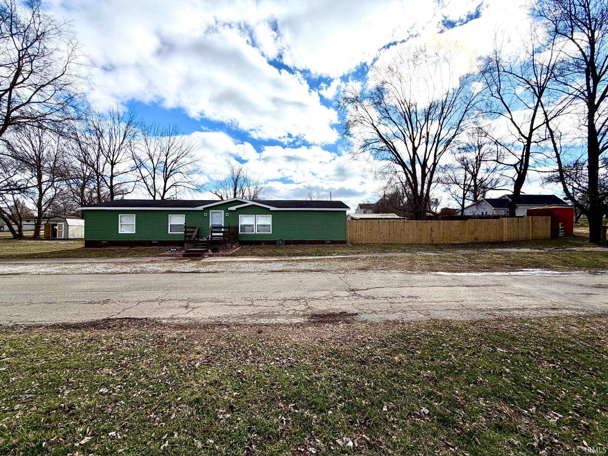 308 West Brook Street Mitchell, IN 47446 - Photo 3 of 36