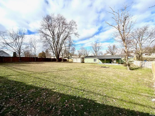 $169,900 | 308 West Brook Street, Mitchell, IN 47446
