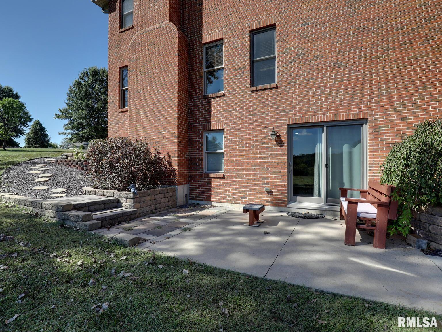 5128 Lookout Ridge Road Quincy, IL 62305 - Photo 28 of 42 Gallery Image 28