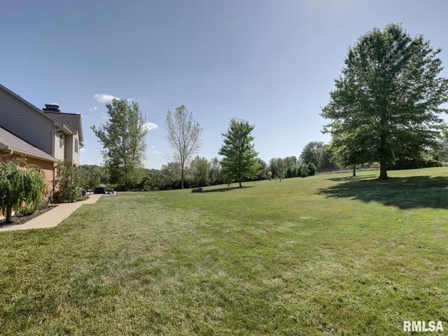 $480,000 | 5128 Lookout Ridge Road, Quincy, IL 62305