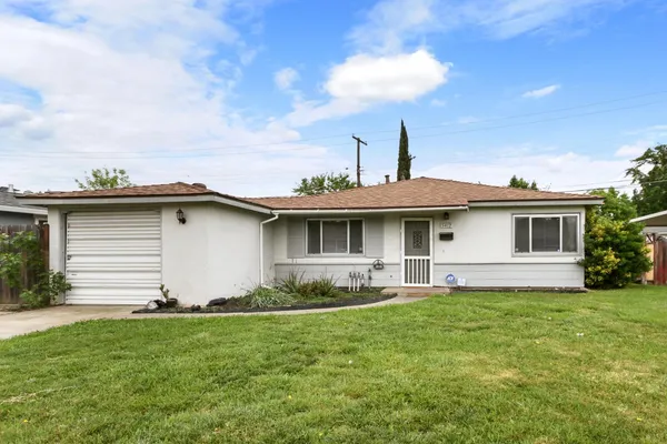 $335,000 | 3412 Humboldt Way, Sacramento, CA 95864