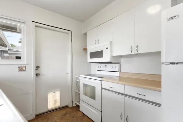 $335,000 | 3412 Humboldt Way, Sacramento, CA 95864