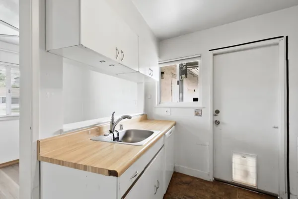 $335,000 | 3412 Humboldt Way, Sacramento, CA 95864