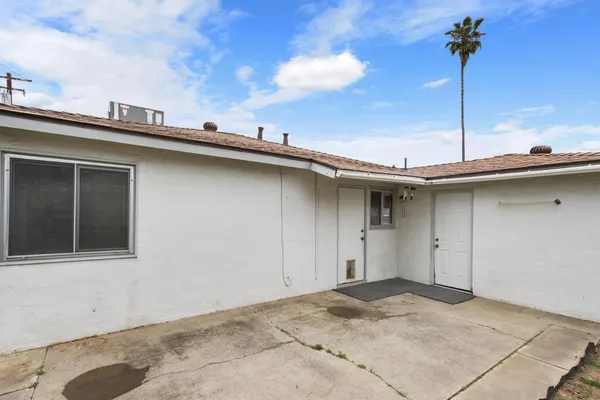 $335,000 | 3412 Humboldt Way, Sacramento, CA 95864