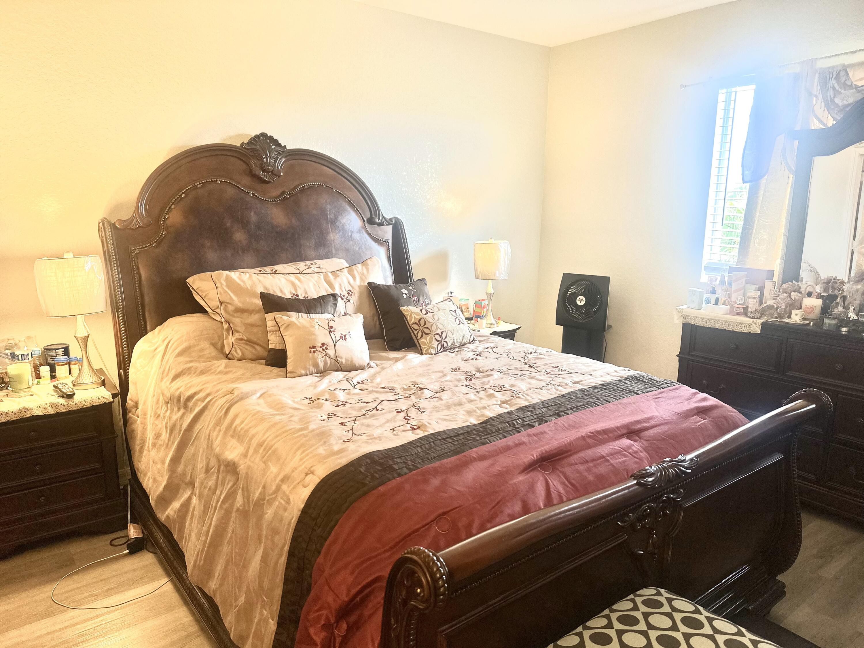 1938 Alamanda Way Riviera Beach, FL 33404 - Photo 13 of 18 Alamanda bed