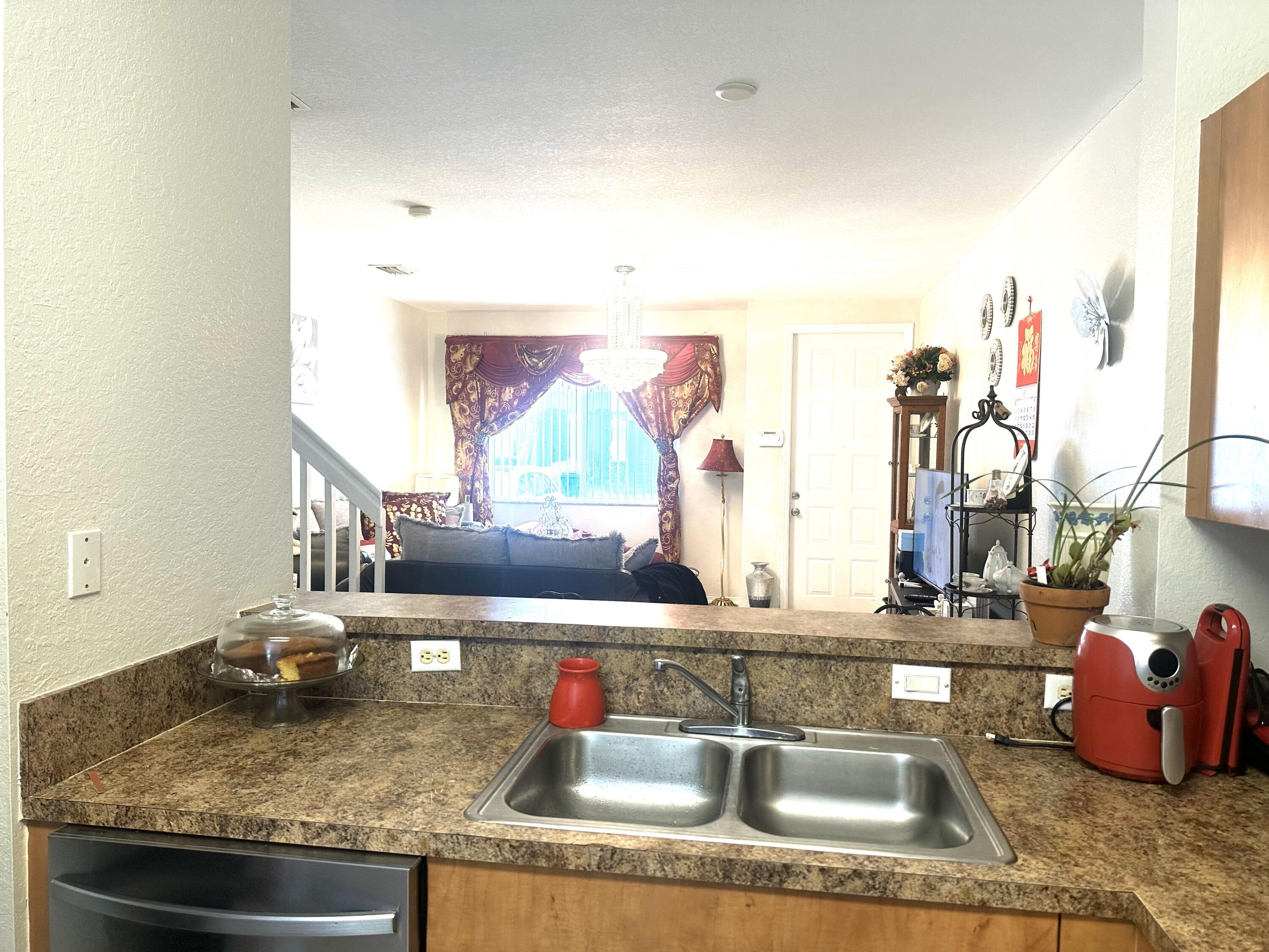 1938 Alamanda Way Riviera Beach, FL 33404 - Photo 4 of 18 1938 Alamanda Way-1
