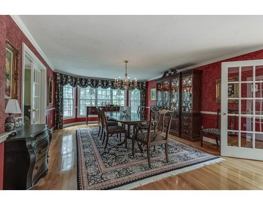 339 Far Reach Road Westwood, MA 02090 - Photo 4 of 39 Gallery Image 4