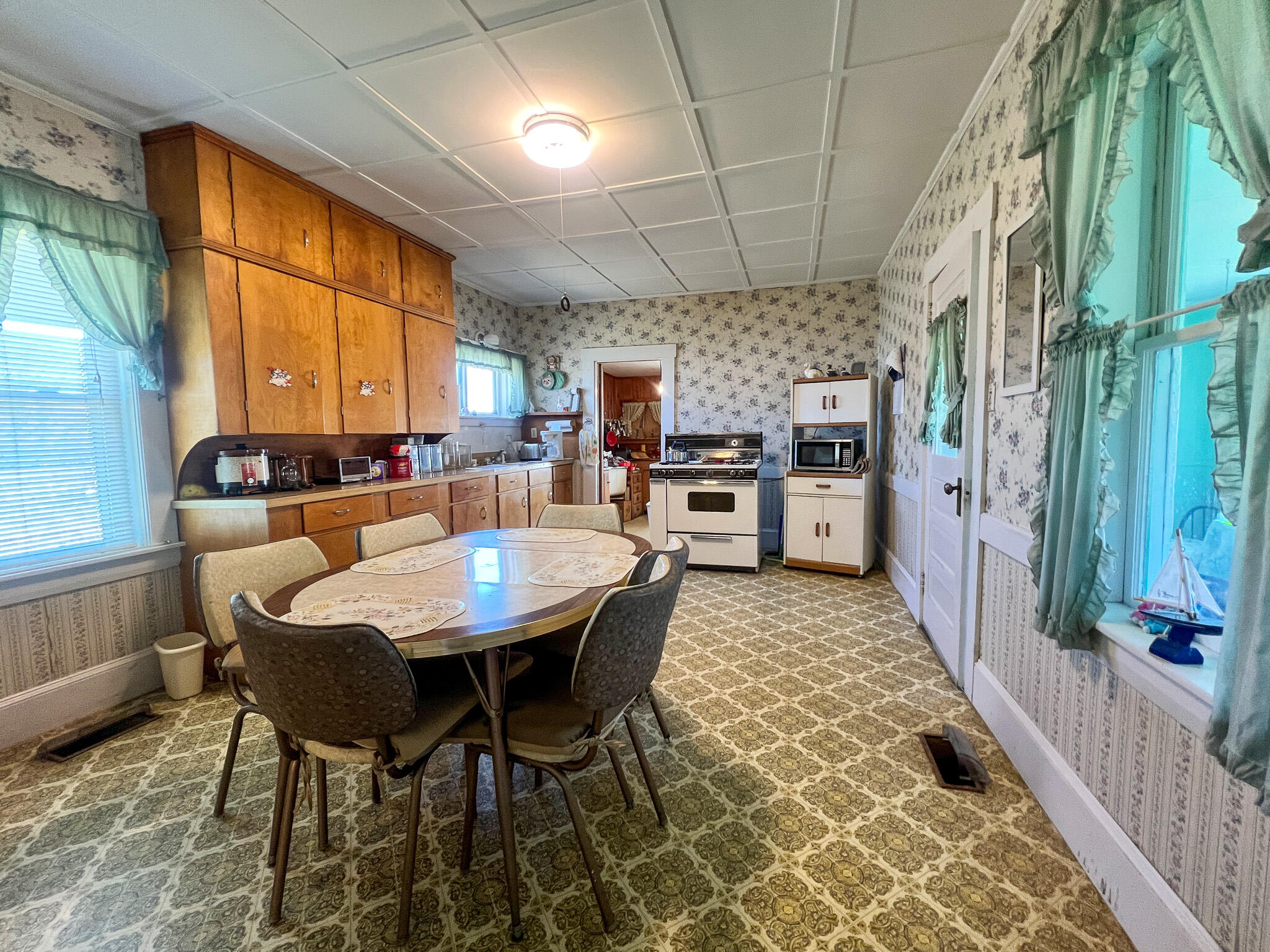7 Rolfe Street Princeton, ME 04668 - Photo 6 of 25 6