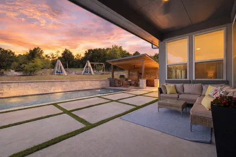 $1,660,000 | 1078 Gato Del Sol Avenue, Austin, TX 78737