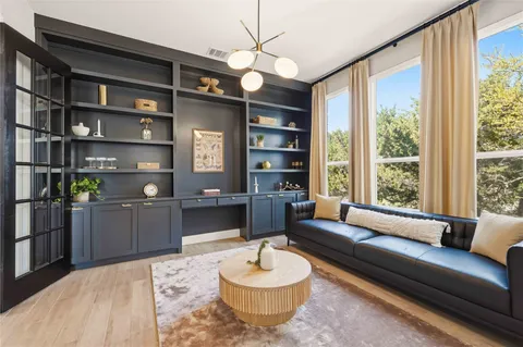 $1,660,000 | 1078 Gato Del Sol Avenue, Austin, TX 78737