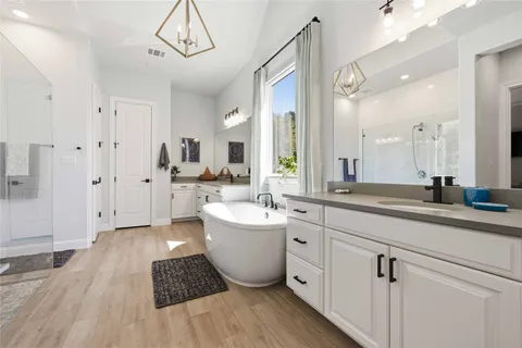 $1,660,000 | 1078 Gato Del Sol Avenue, Austin, TX 78737