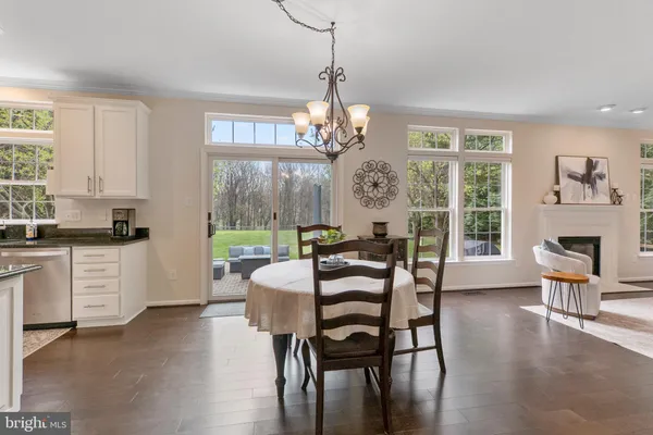 $900,000 | 24209 Hailey Drive, Damascus, MD 20872