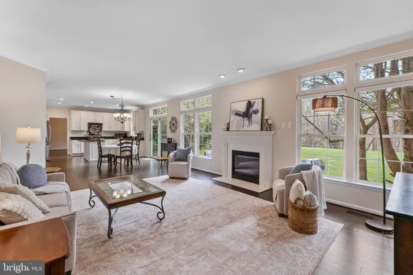 $900,000 | 24209 Hailey Drive, Damascus, MD 20872