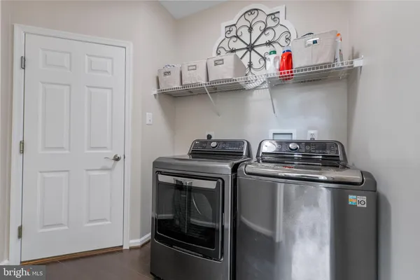 $900,000 | 24209 Hailey Drive, Damascus, MD 20872