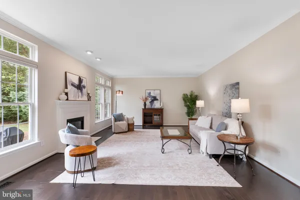 $900,000 | 24209 Hailey Drive, Damascus, MD 20872