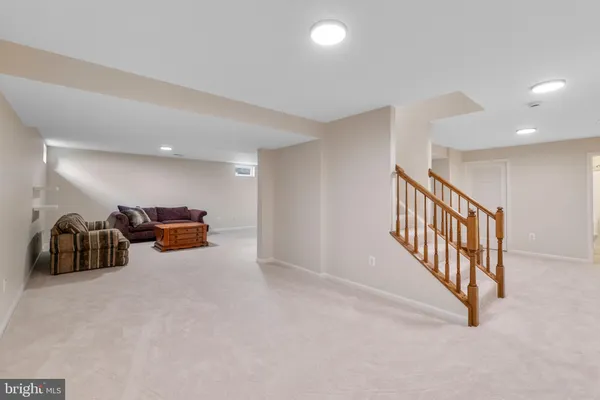 $900,000 | 24209 Hailey Drive, Damascus, MD 20872